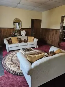 Seating area Seating area